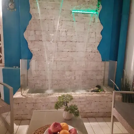 Around The Corner Daire