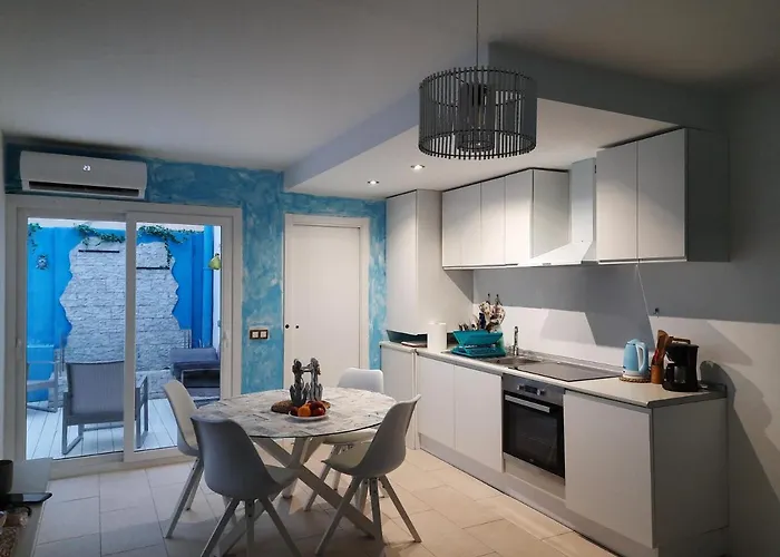 Apartman Around The Corner