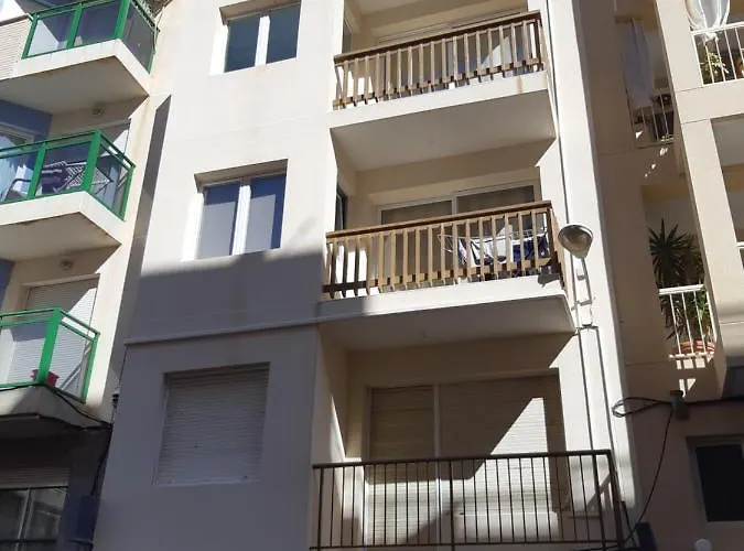 Διαμέρισμα Around The Corner Τορεβιέχα